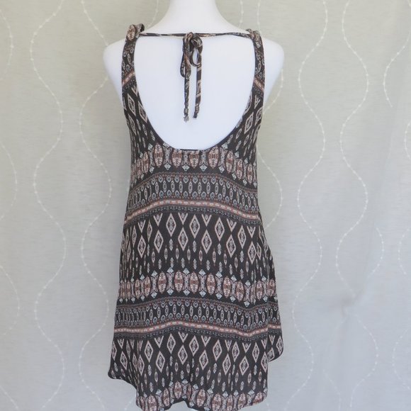 Brown Geometric Print Tunic Tank........225 - Picture 3 of 9
